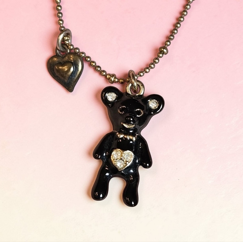 🧸Betsey VTG Black w/ Clear & Black Crystals Heart Belly Teddy Bear Necklace-EPC